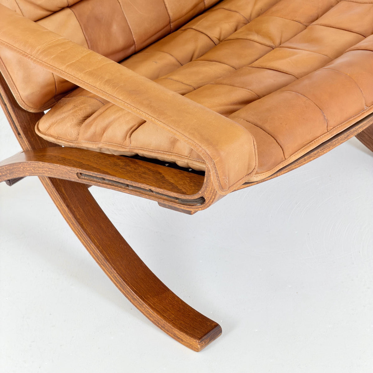 Rare Scandinavian Mid Century Lounge Chair by Ingmar Relling for Westnofa, Cognac Leather Flex Siesta Chair, Denmark, . 1960s