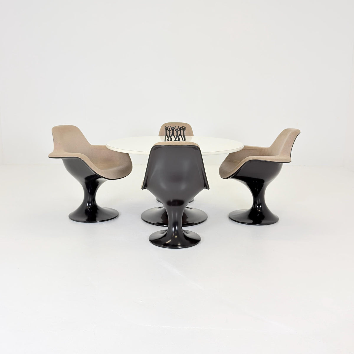 Rare Orbit Dining Set by Farner & Grunder for Herman Miller, 6 Fiberglass Chairs and Round Tulip Table 1970s Germany