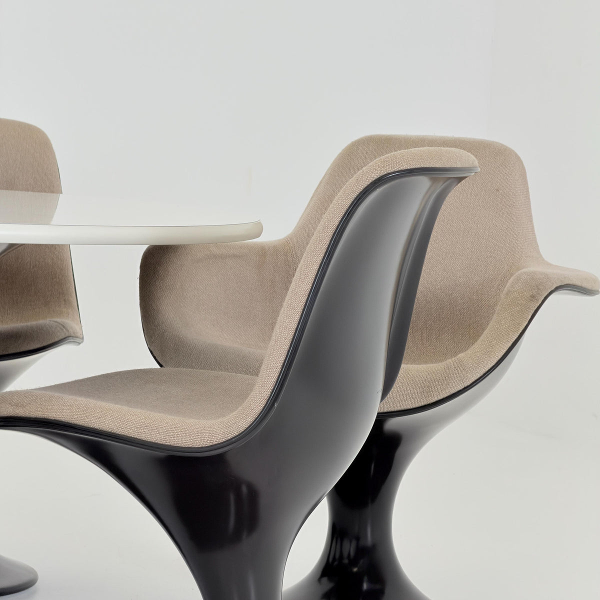 Rare Orbit Dining Set by Farner & Grunder for Herman Miller, 6 Fiberglass Chairs and Round Tulip Table 1970s Germany