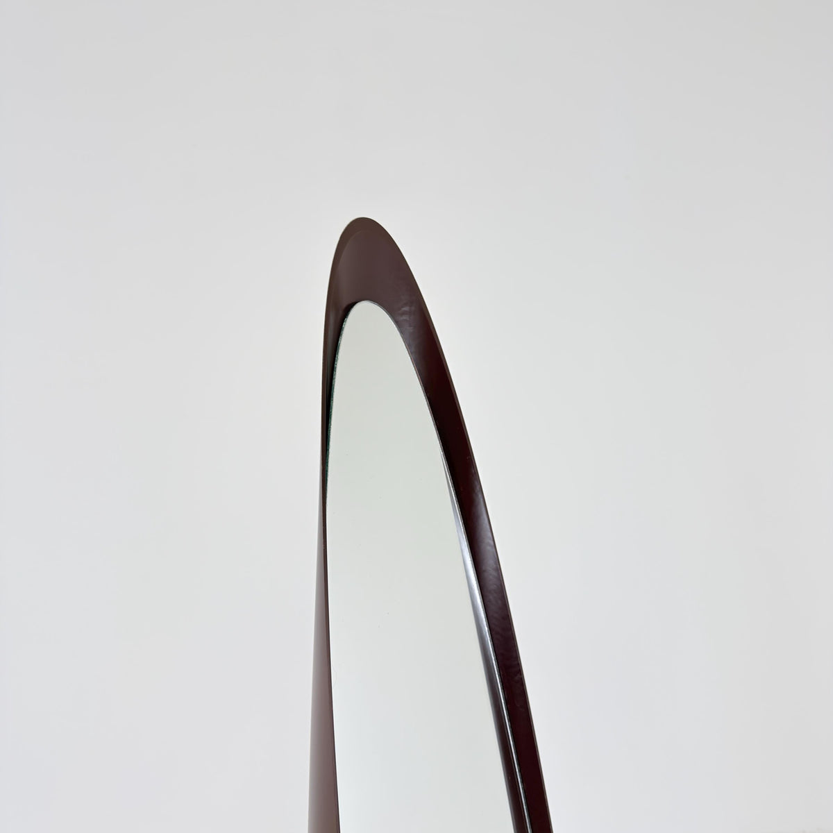 Rare Roger Lecal Style Lipstick Floor Mirror, Brown Enamel Fiberglass, French Postmodern Design, 1980s