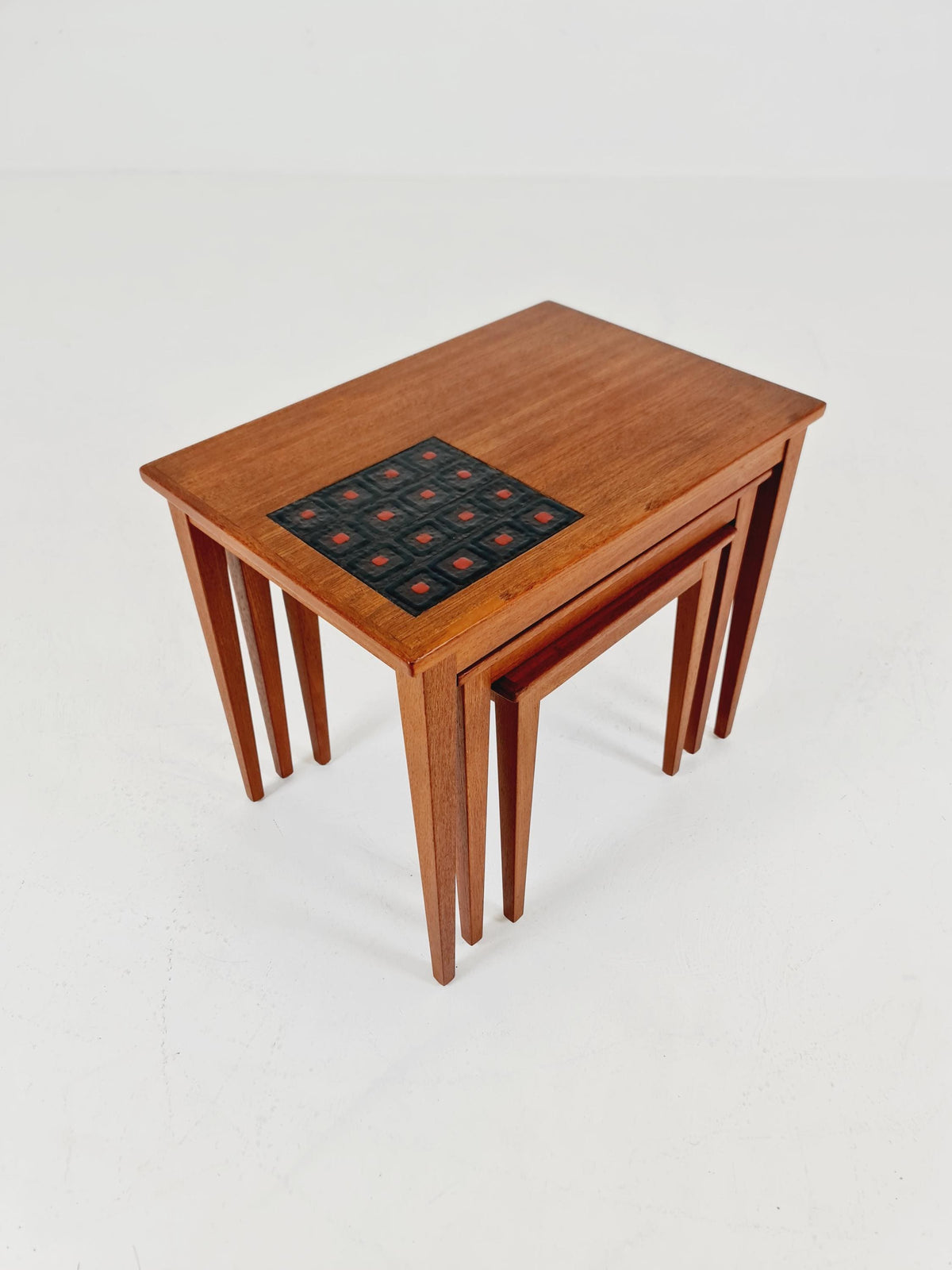 Midcentury danish teak + ceramic nesting tables/ side tables by Kvalitet Möbler, 1960s