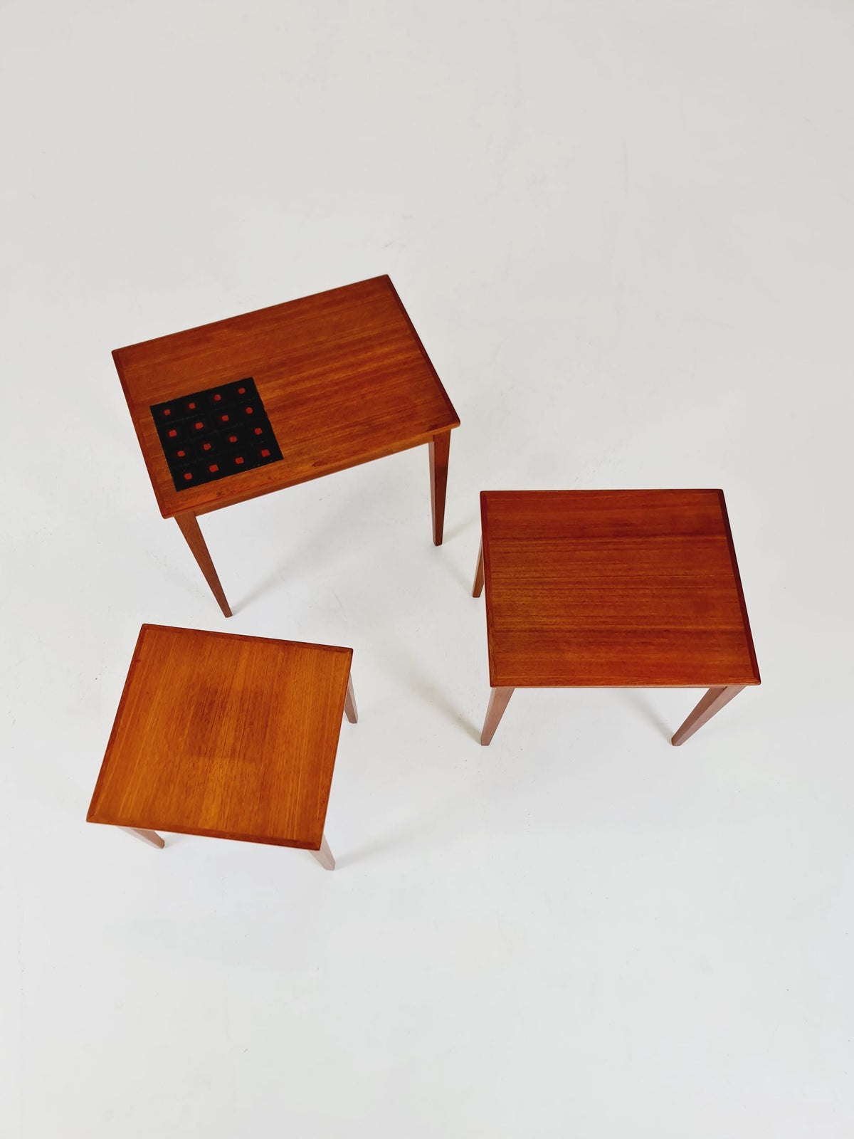 Midcentury danish teak + ceramic nesting tables/ side tables by Kvalitet Möbler, 1960s