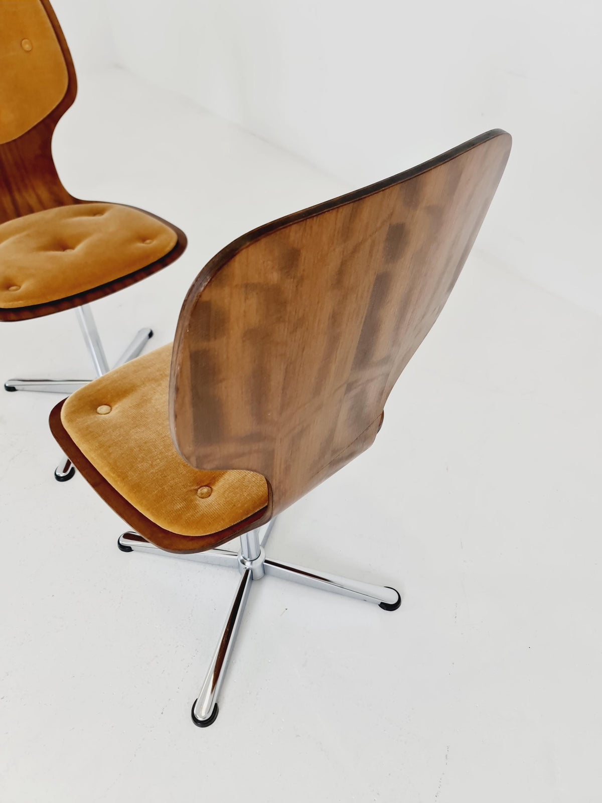German space age teak dinning chairs 1970s Set of 4