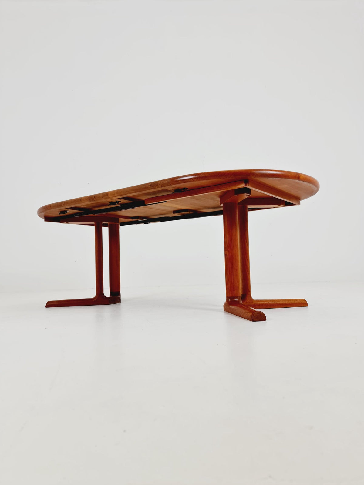 Mid century extendable Danish Modern Solid Teak XL dining table by Dyrlund MöbelFabrik , 1970s