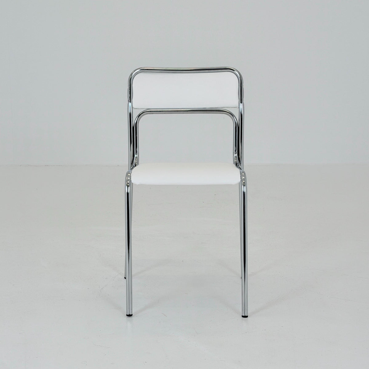 Mid Century Bauhaus minimalistic Tubular Chair | white Faux Leather | Minimalist Stackable Chair | 1980s Italy