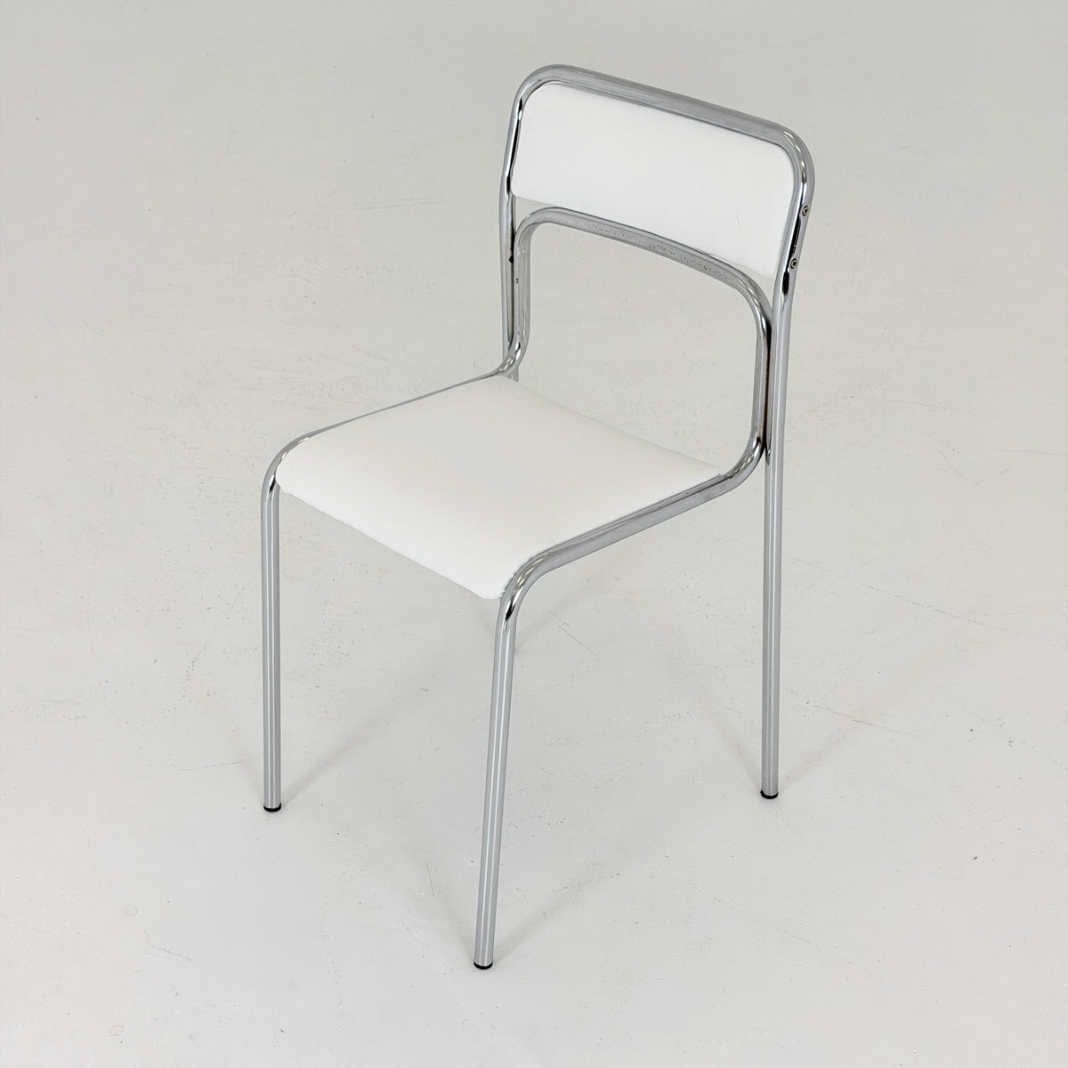 Mid Century Bauhaus minimalistic Tubular Chair | white Faux Leather | Minimalist Stackable Chair | 1980s Italy