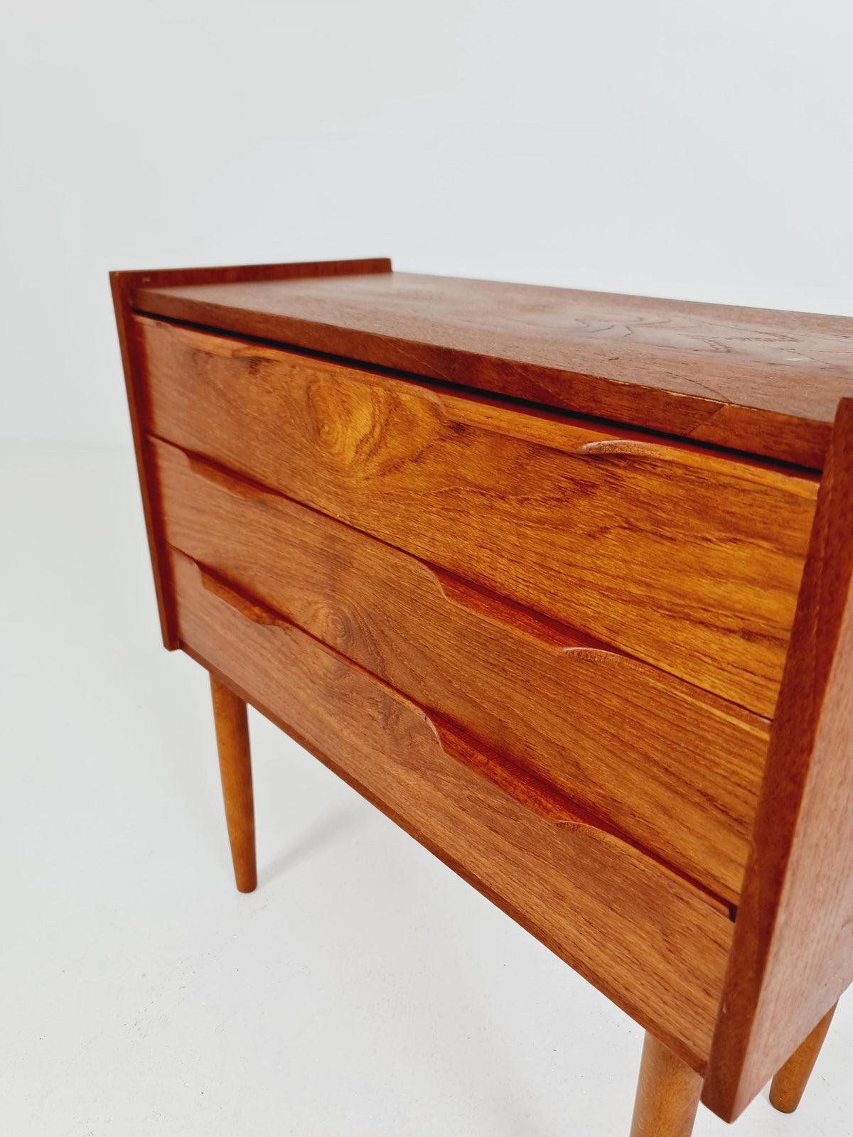 Midcentury danish drawer dresser /3 drawers 1960s