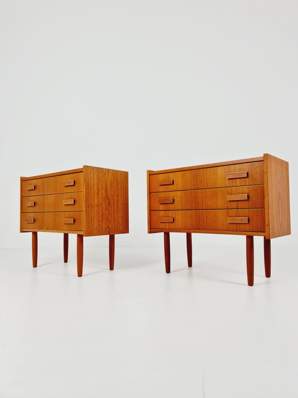 Mid century Danish teak side tables/ Bedside tables/ Nightstands, Denmark BY Ejsing Möbelfabrik , 1960s, set of 2