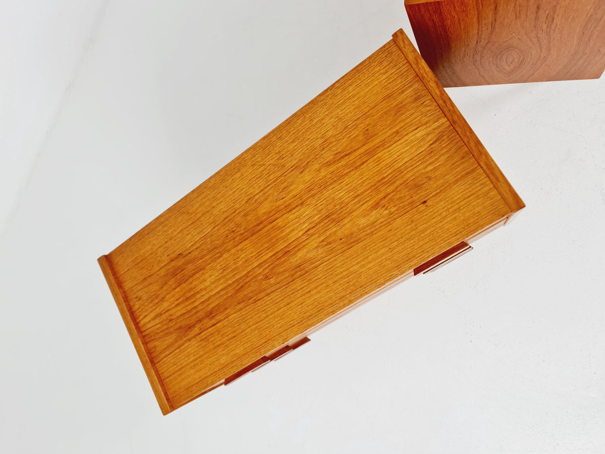 Mid century Danish teak side tables/ Bedside tables/ Nightstands, Denmark BY Ejsing Möbelfabrik , 1960s, set of 2