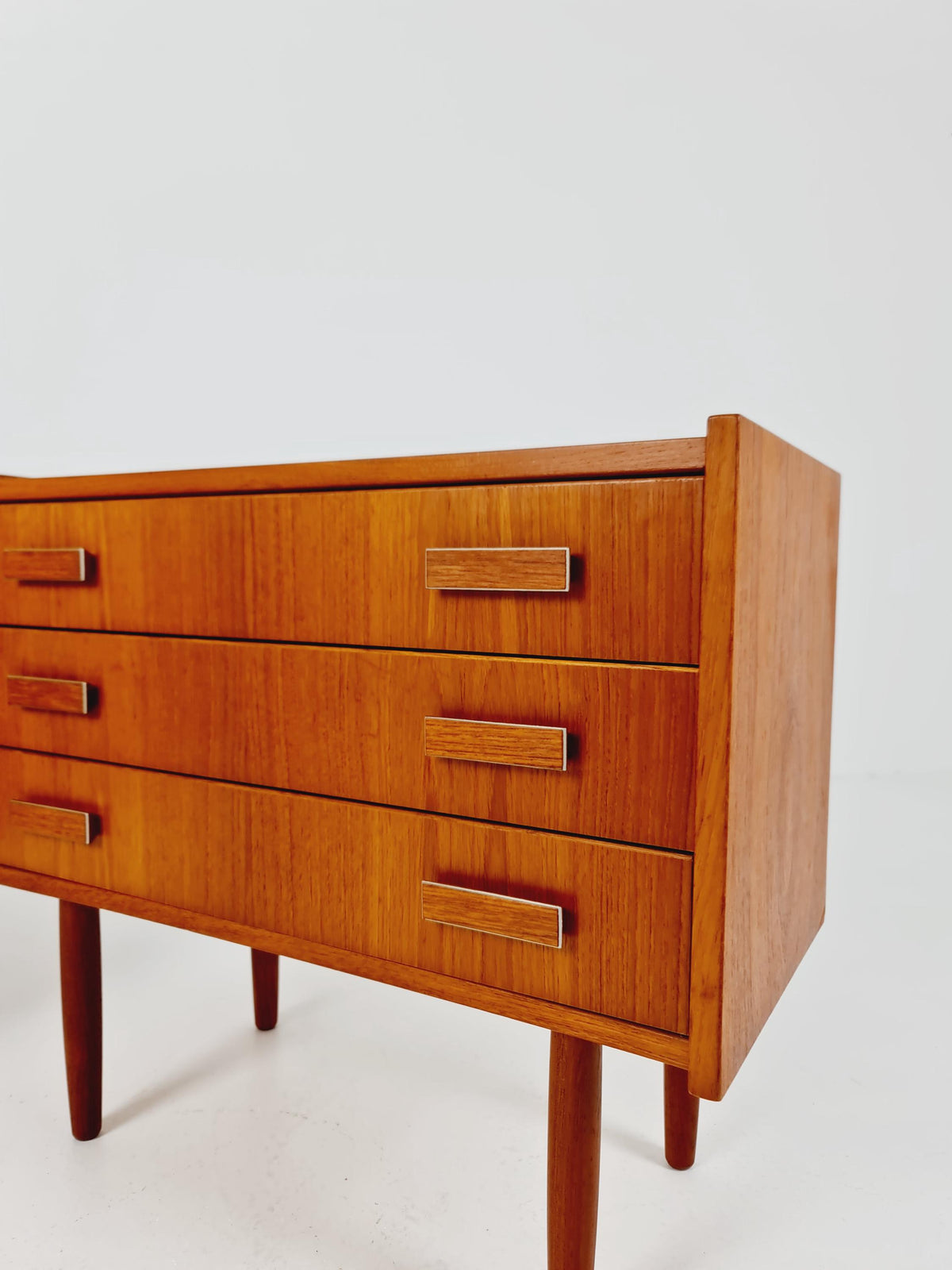 Mid century Danish teak side tables/ Bedside tables/ Nightstands, Denmark BY Ejsing Möbelfabrik , 1960s, set of 2