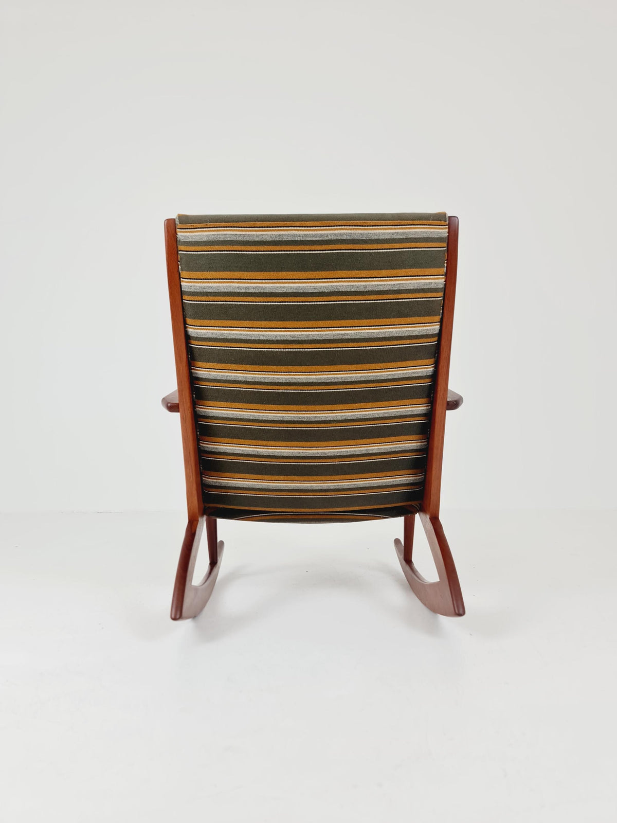 Rare Danish Teak Rocking Chair by Soren Georg Jensen For Kubus Möbelfabrik Modell 87 , 1960s