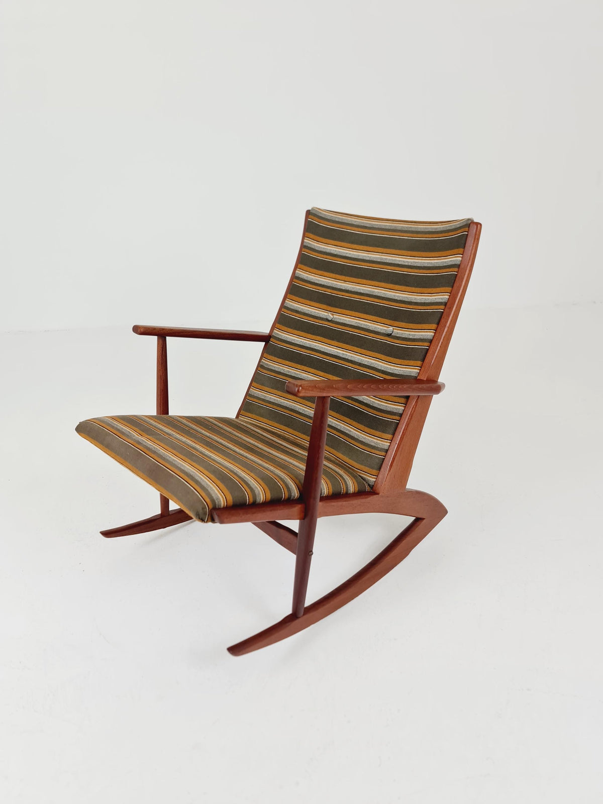 Rare Danish Teak Rocking Chair by Soren Georg Jensen For Kubus Möbelfabrik Modell 87 , 1960s