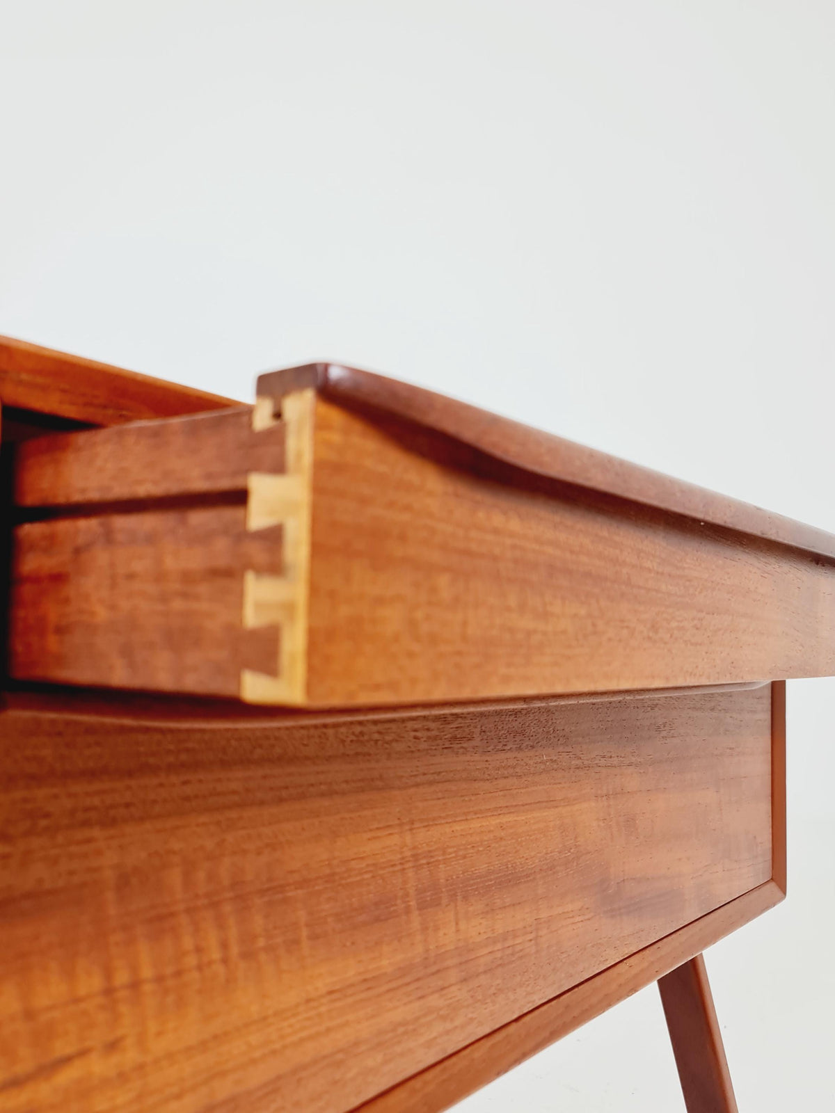 Midcentury Danish design chest of drawers / drawer dresser /2drawers cabinet, 1960s