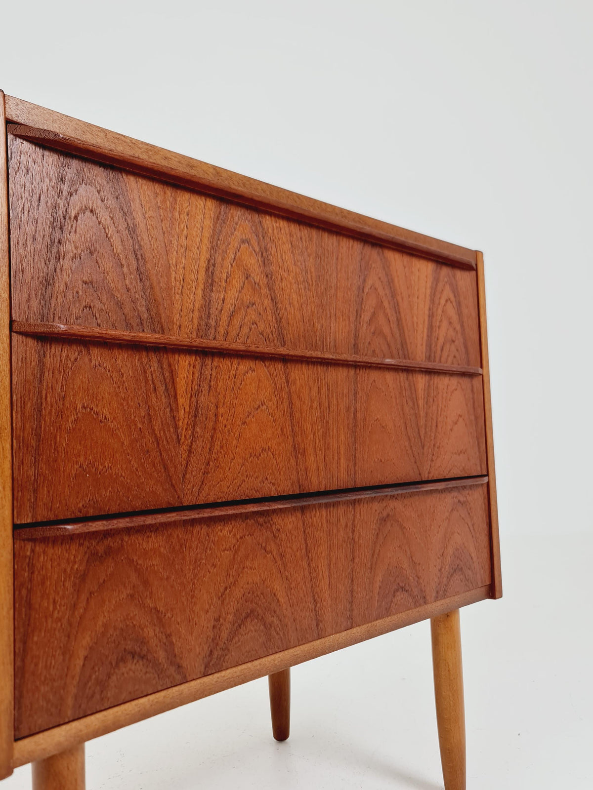 Midcentury danish drawer dresser /3 drawers 1960s