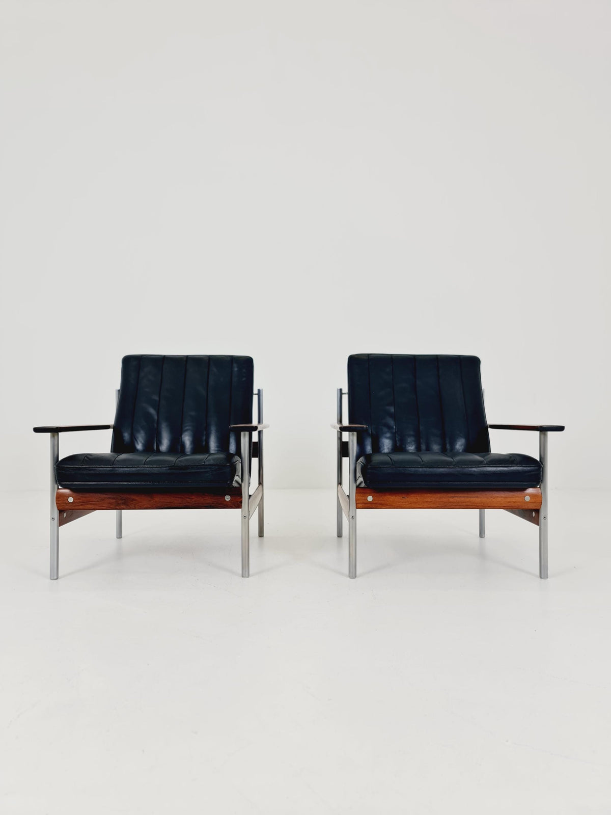 Mid-century Mid-Century Norwegian Easy Chairs by Sven Ivar Dysthe for Dokka Møbler ,1960s– Set of 2