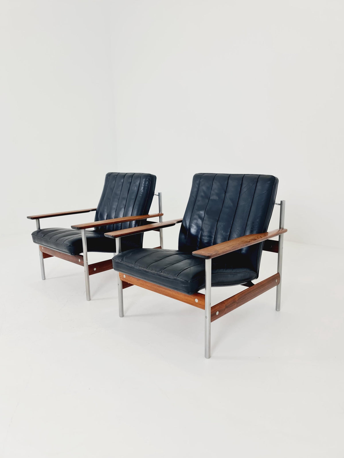 Mid-century Mid-Century Norwegian Easy Chairs by Sven Ivar Dysthe for Dokka Møbler ,1960s– Set of 2