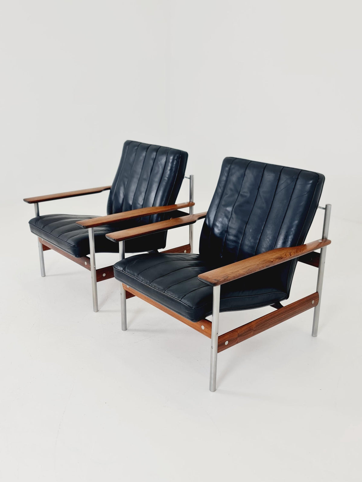 Mid-century Mid-Century Norwegian Easy Chairs by Sven Ivar Dysthe for Dokka Møbler ,1960s– Set of 2