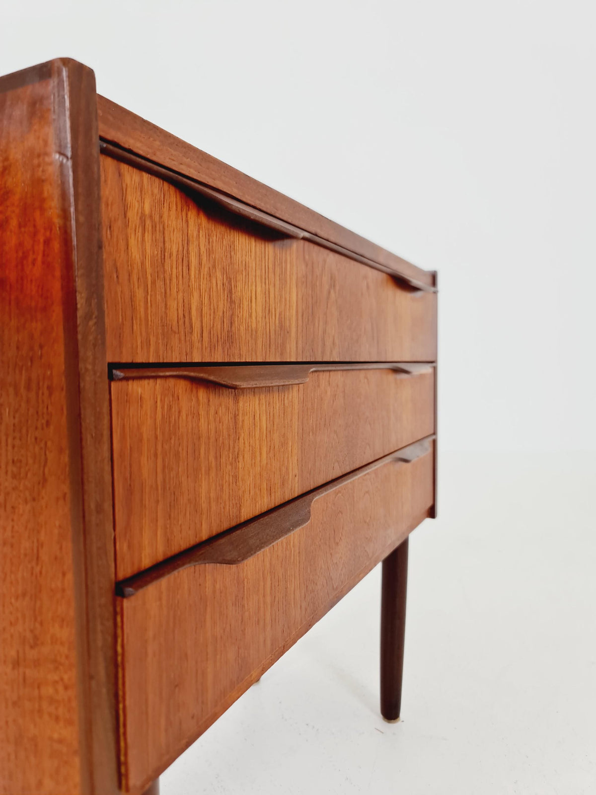 Midcentury danish drawer dresser /3 drawers 1960s