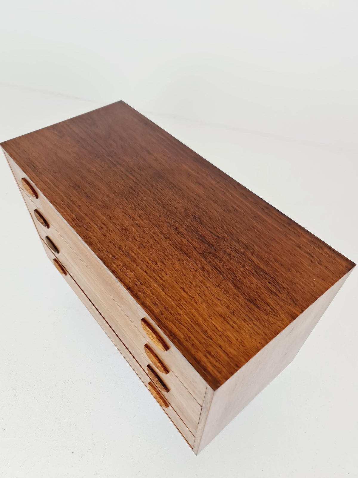 Midcentury danish Rosewood drawer dresser /4 drawers by Kai Kristiansen for Feldballes Möbelfabrik , 1960s