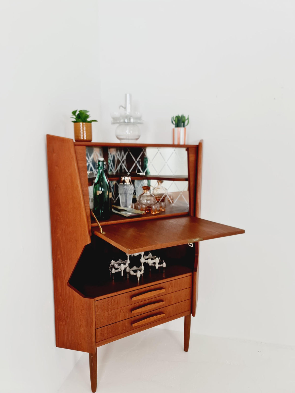 Mid Century Modern danish Drniks corner cabinet teak By Omann Jun , 1960s