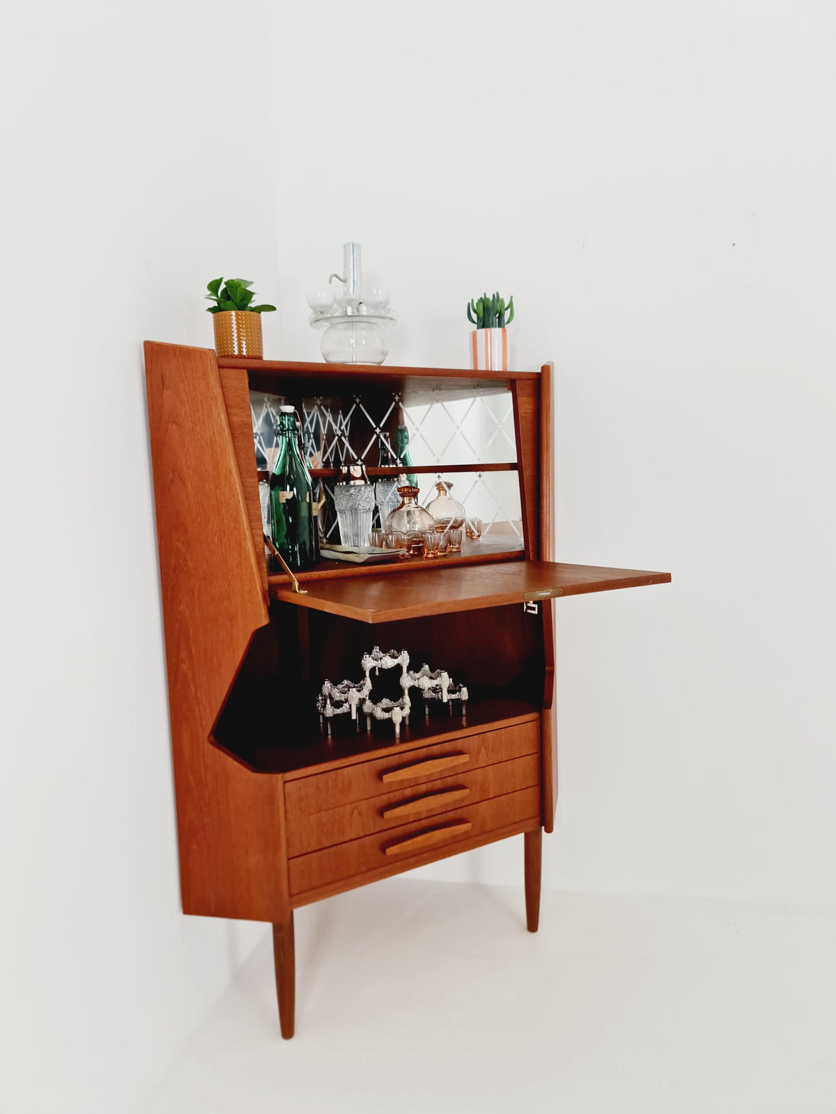 Mid Century Modern danish Drniks corner cabinet teak By Omann Jun , 1960s