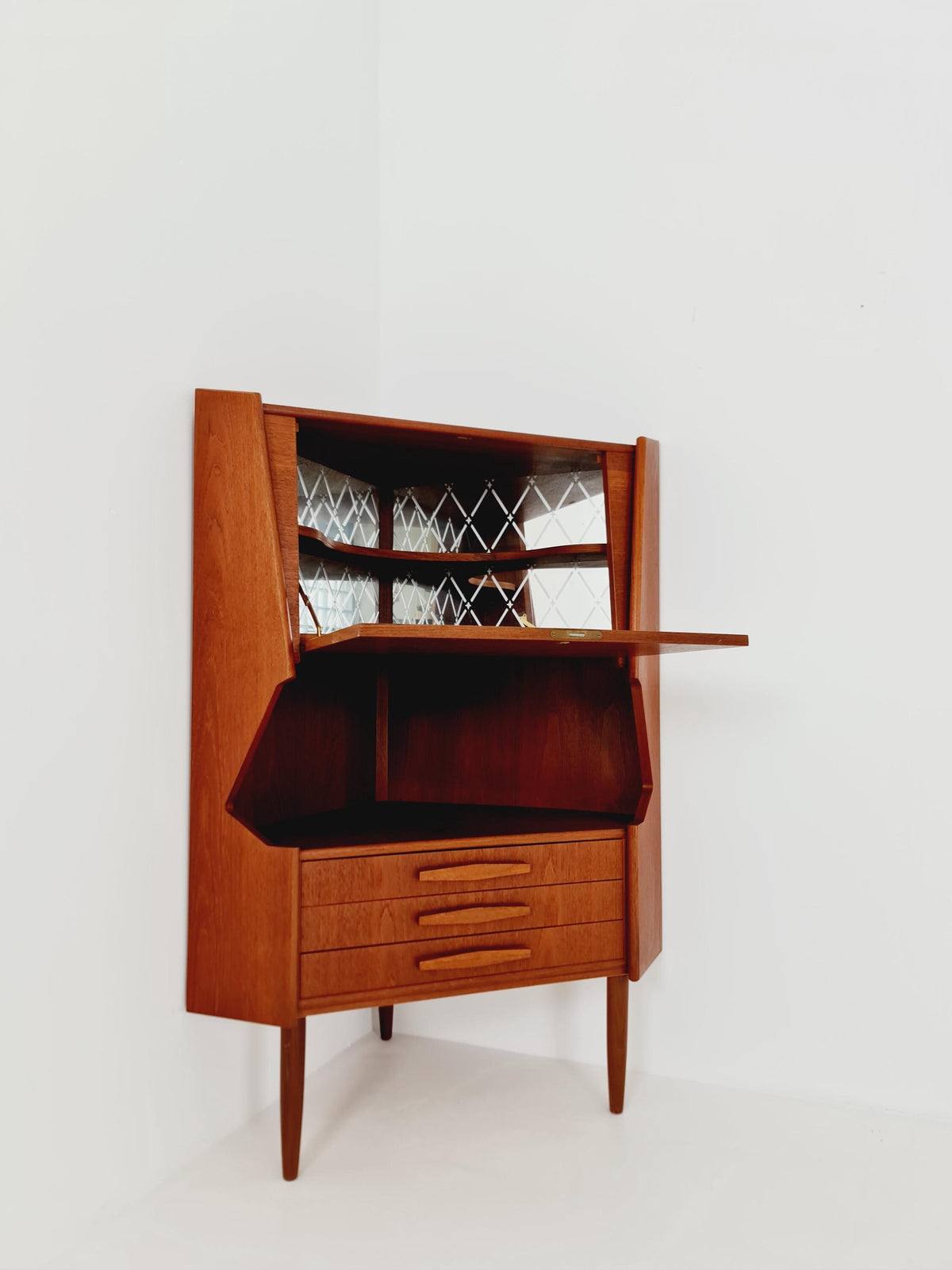 Mid Century Modern danish Drniks corner cabinet teak By Omann Jun , 1960s