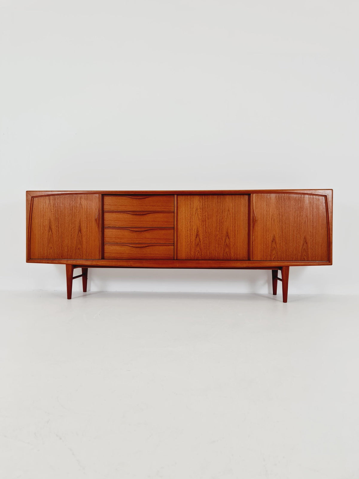 Mid-Century German vintage Sideboard by Heinrich Riestenpatt model RT 200 TYP , 1960s