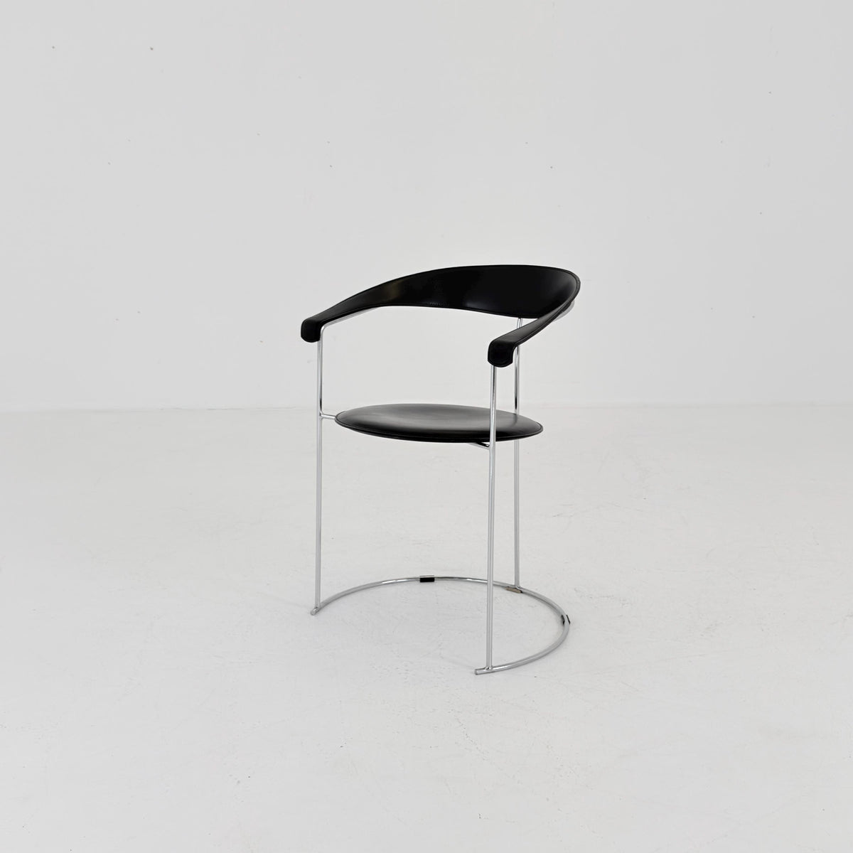 Mid Century Bauhaus Arrben Canasta Armchair | Black Genuine Leather & Chrome | Italian Modernist Chair | 1980s Italy |