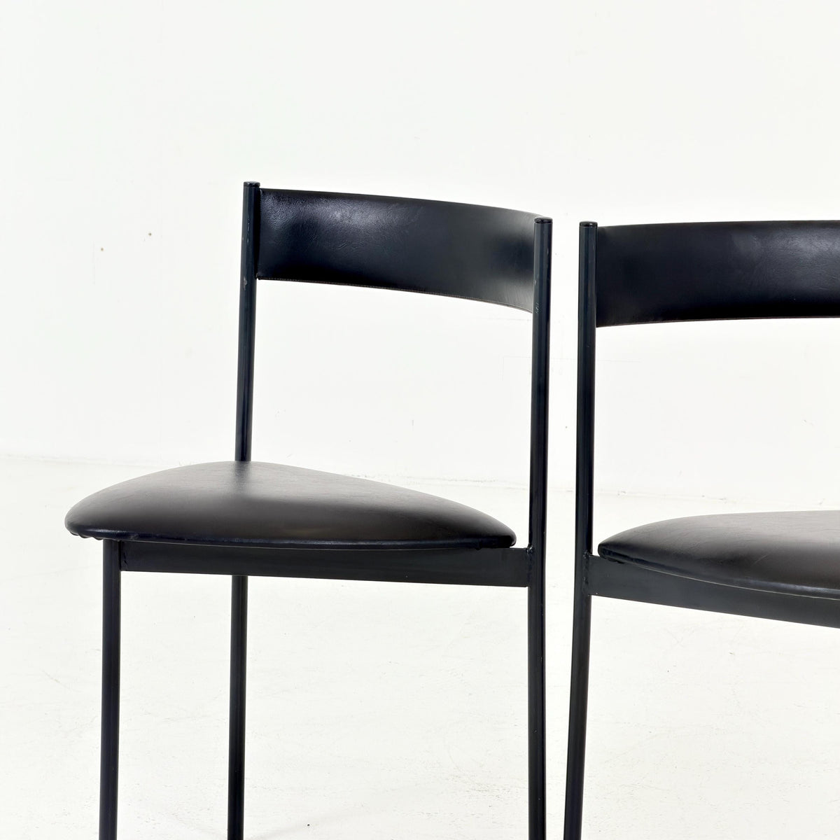 Set of 2 Mid Century Modern Rego Günter Renkel “Twen” Chairs, 1960s German Design, Black Leather & Steel, Stackable