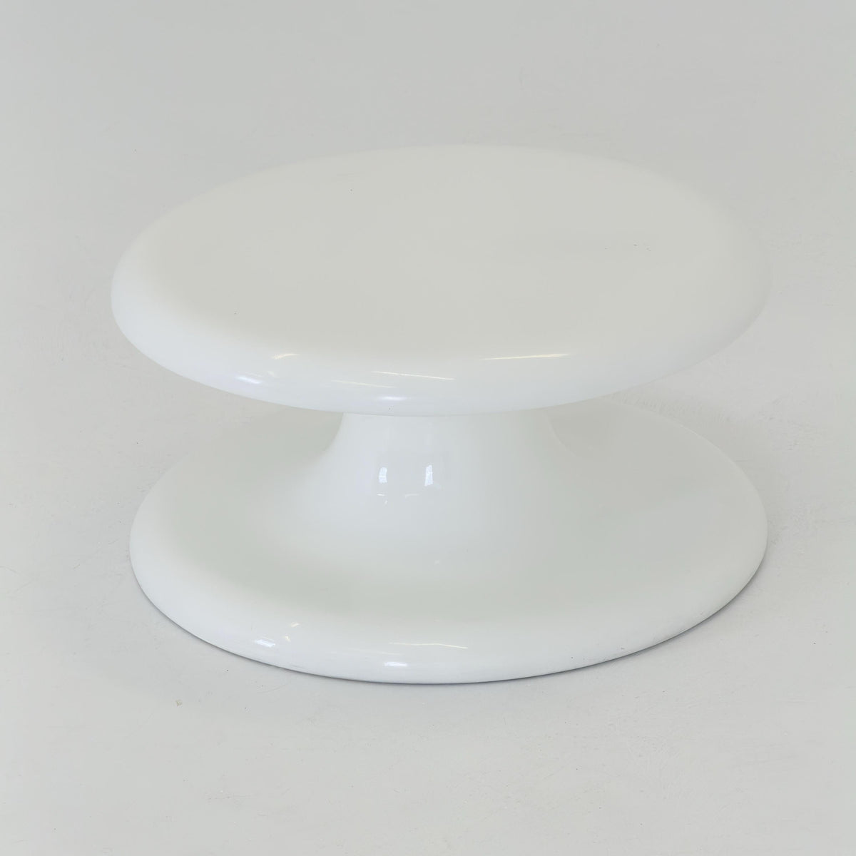 Rare Vintage Space Age Tulip Coffee Table, White Fiberglass, Italian Design, 1970s