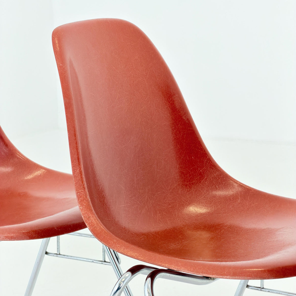 Set of 4 Original Herman Miller Eames DSS Fiberglass Chairs, Coral Orange, 1970s