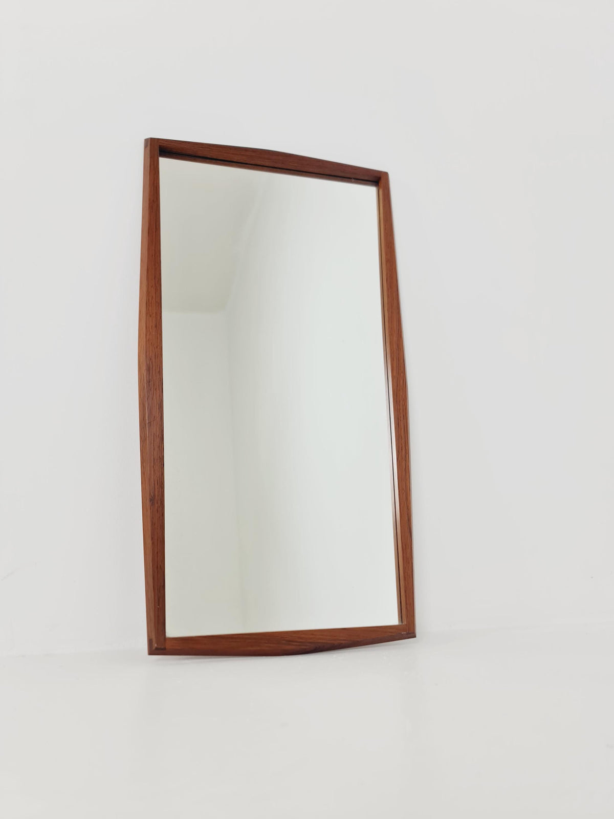 Rosewood Danish mid-century Modern wall-mounted mirror By Jansen Spejle no 603 , 1960s
