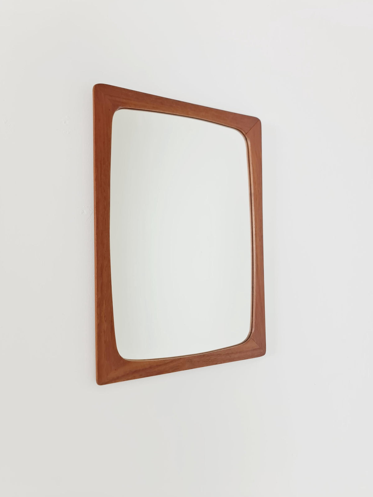 Small Dansih Teak mid-century Modern wall-mounted mirror, 1950s