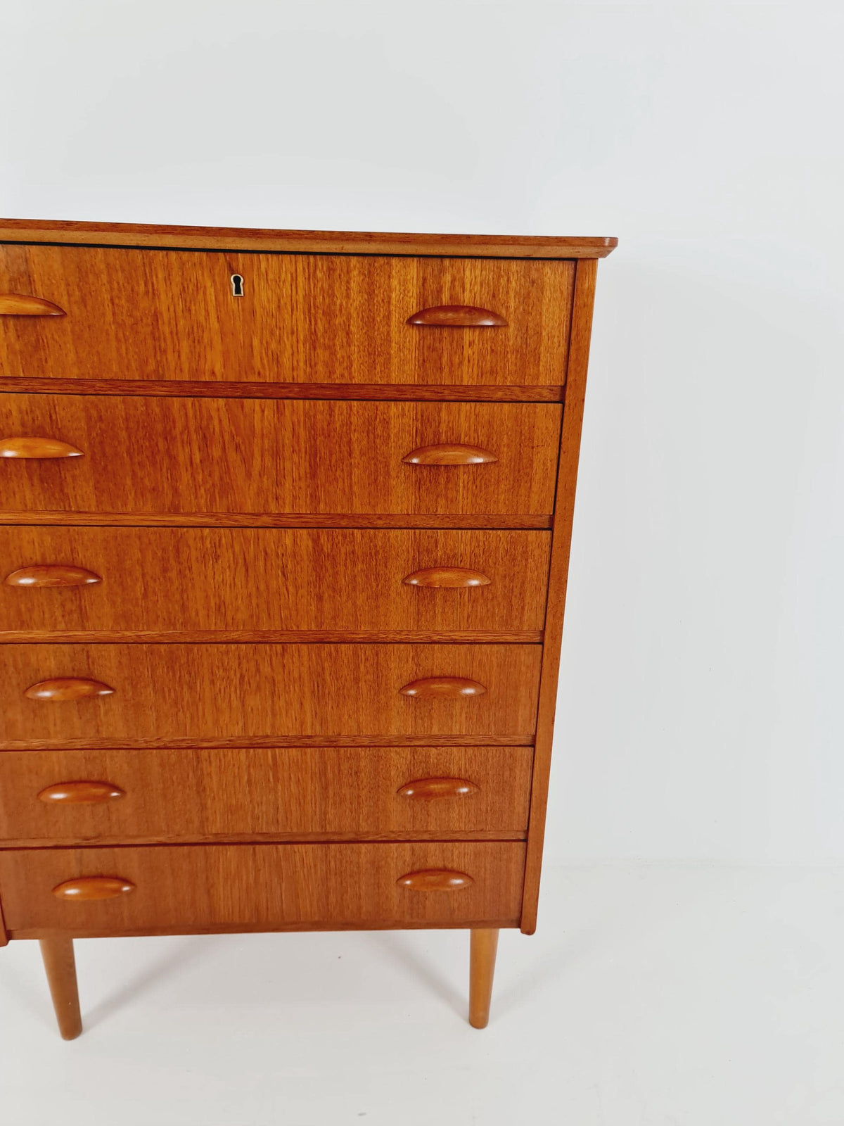 Midcentury danish design chest of drawers / drawer dresser /6 drawers cabinet By Ejsing Möbelfabrik 1960s
