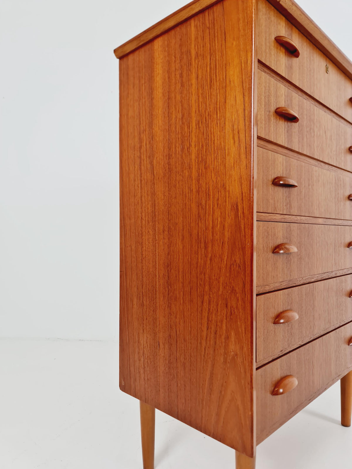Midcentury danish design chest of drawers / drawer dresser /6 drawers cabinet By Ejsing Möbelfabrik 1960s