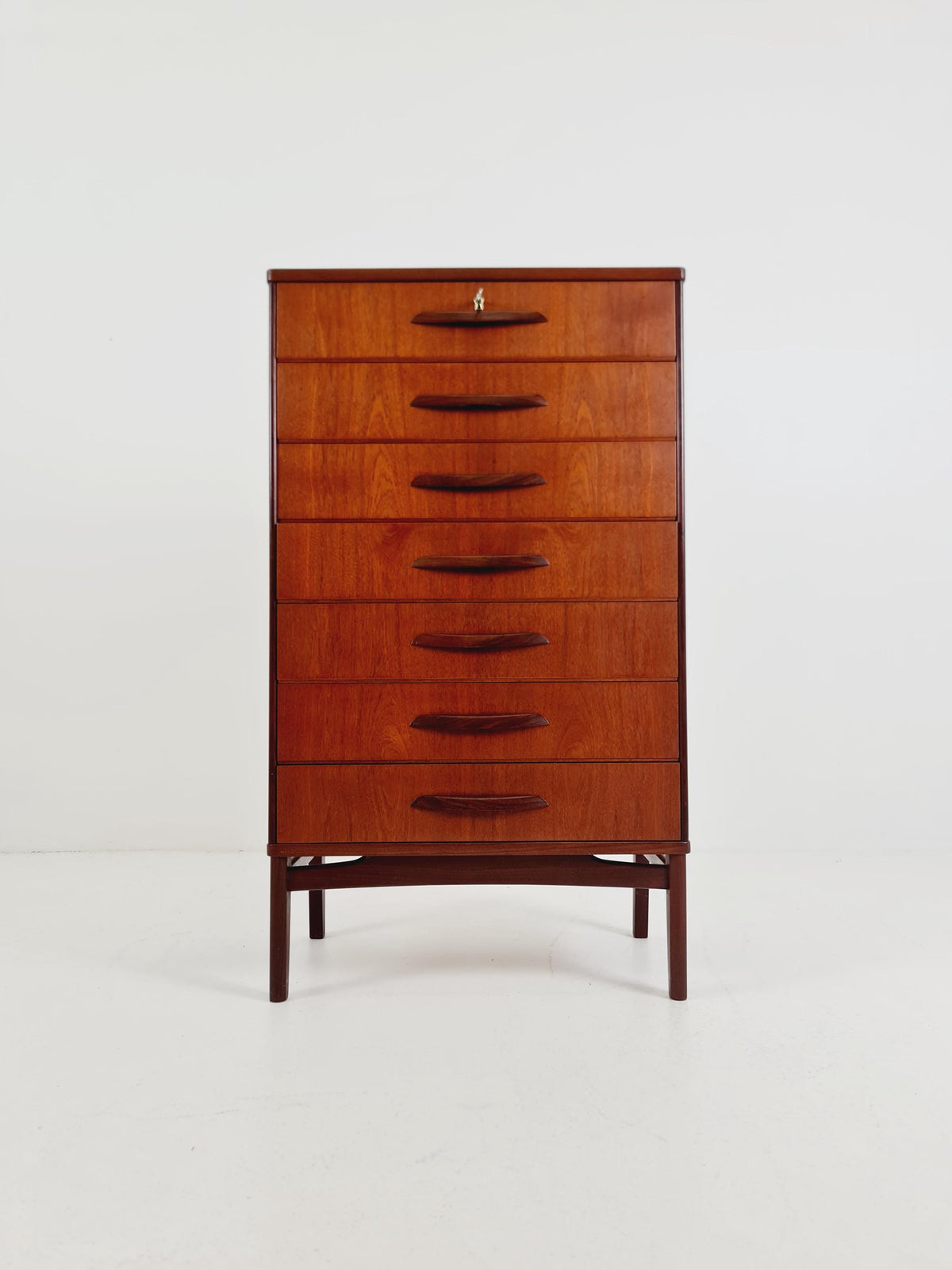 Midcentury danish design chest of drawers / drawer dresser /6 drawers cabinet, 1960s