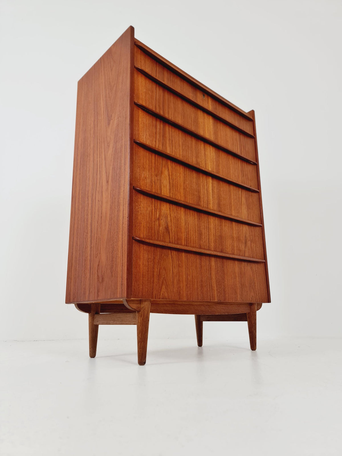 Midcentury danish design chest of drawers tallboy 1960s