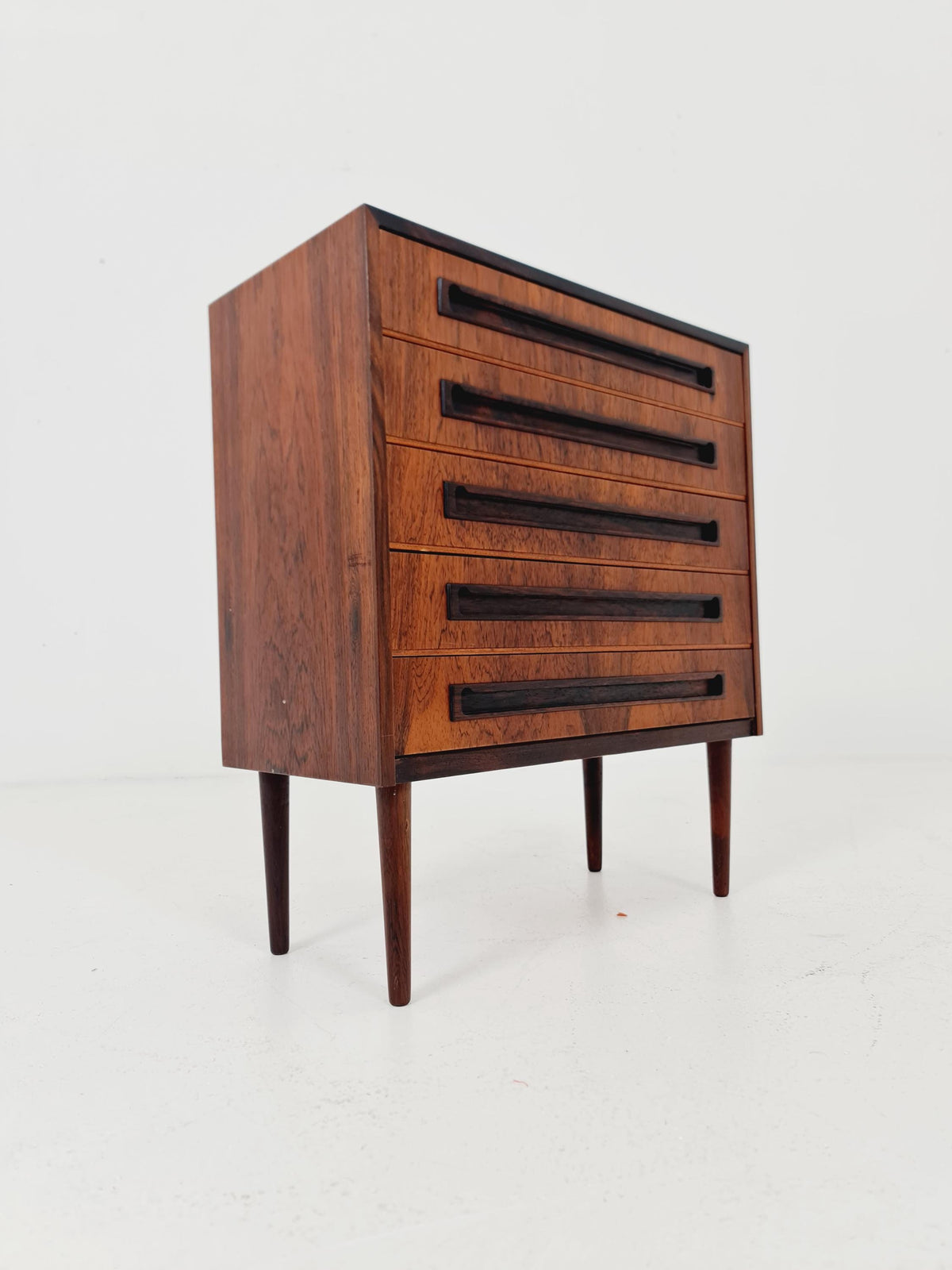Midcentury danish drawer dresser /5 drawers by EDV. Valentinsen Möbelfabrik 1960s