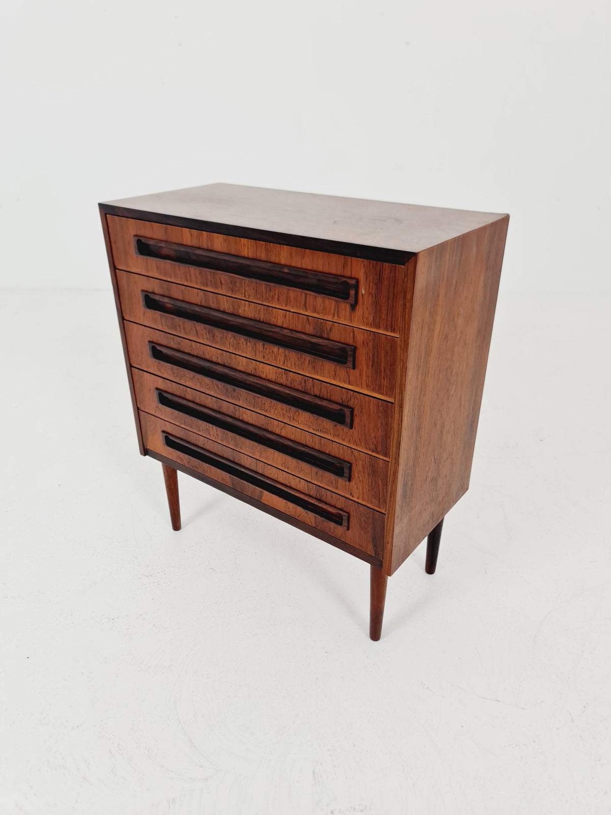 Midcentury danish drawer dresser /5 drawers by EDV. Valentinsen Möbelfabrik 1960s