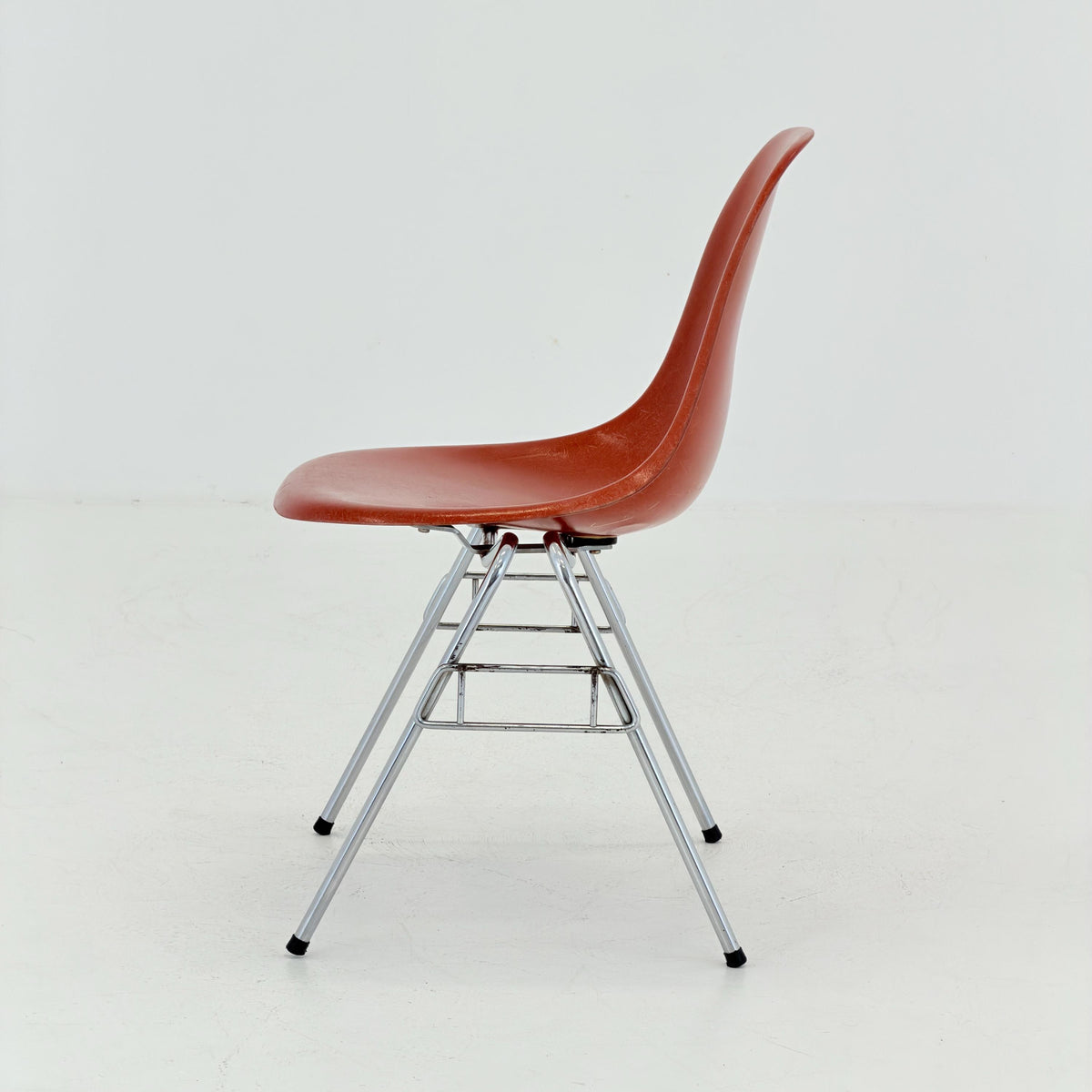 Set of 4 Original Herman Miller Eames DSS Fiberglass Chairs, Coral Orange, 1970s