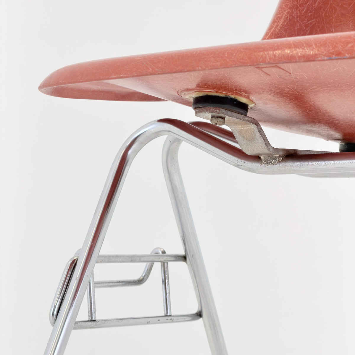 Set of 4 Original Herman Miller Eames DSS Fiberglass Chairs, Coral Orange, 1970s