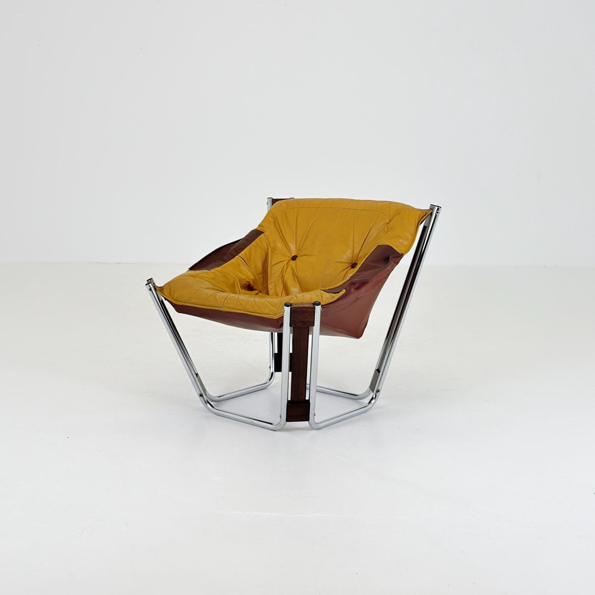 Mid century Sonic Lounge Chair by Odd Knutsen for Hjellegjerde mobler Norway 1970s