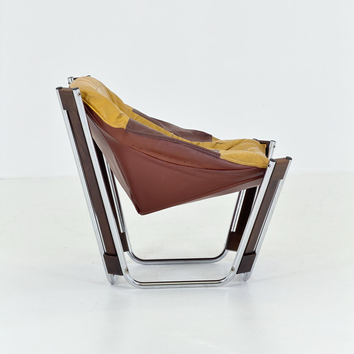 Mid century Sonic Lounge Chair by Odd Knutsen for Hjellegjerde mobler Norway 1970s