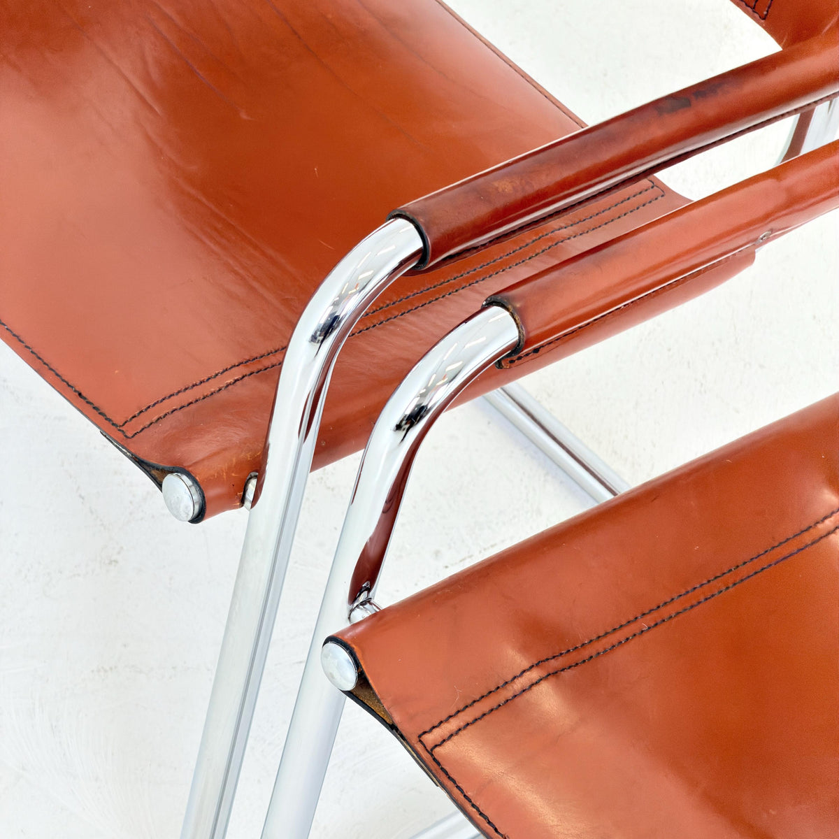 set of 4 Mid century Bauhaus Leather b34 armchairs by Mart Stam & Marcel Breuer for Fasem, Italy 1980s