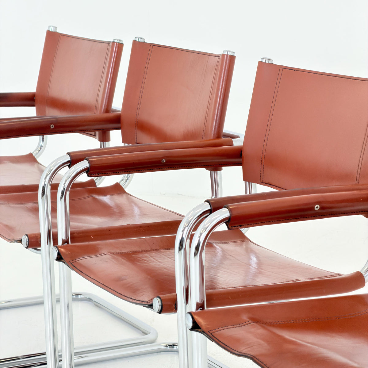 set of 4 Mid century Bauhaus Leather b34 armchairs by Mart Stam & Marcel Breuer for Fasem, Italy 1980s