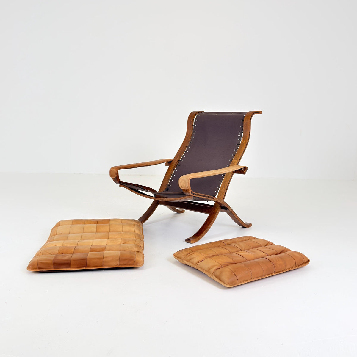 Rare Scandinavian Mid Century Lounge Chair by Ingmar Relling for Westnofa, Cognac Leather Flex Siesta Chair, Denmark, . 1960s