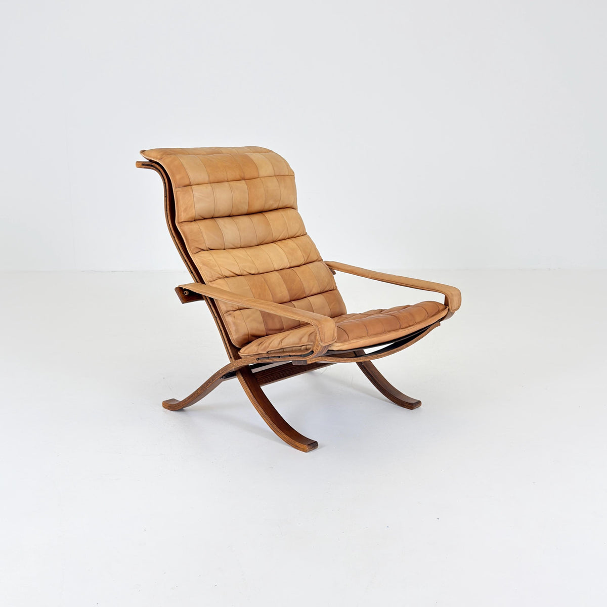 Rare Scandinavian Mid Century Lounge Chair by Ingmar Relling for Westnofa, Cognac Leather Flex Siesta Chair, Denmark, . 1960s
