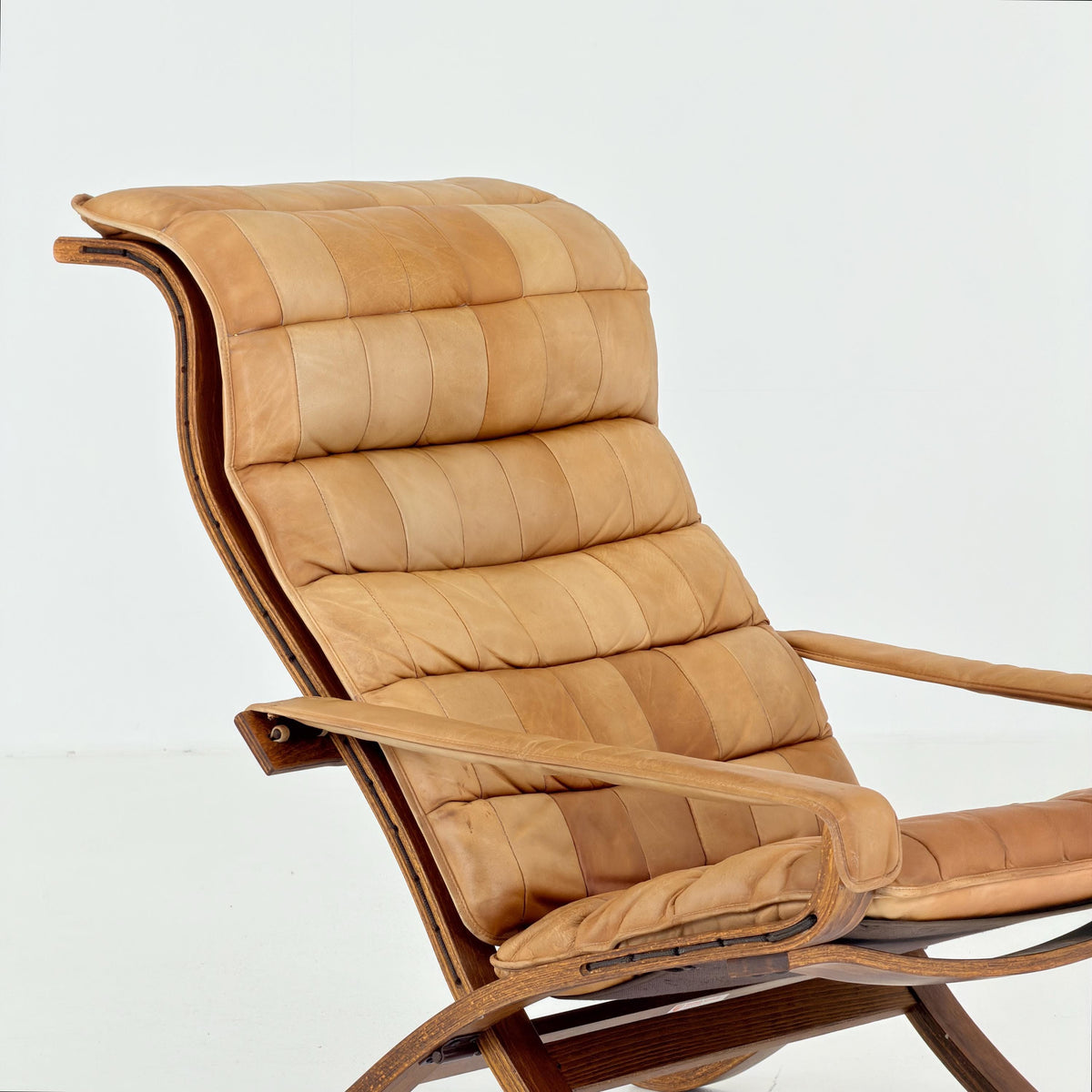 Rare Scandinavian Mid Century Lounge Chair by Ingmar Relling for Westnofa, Cognac Leather Flex Siesta Chair, Denmark, . 1960s