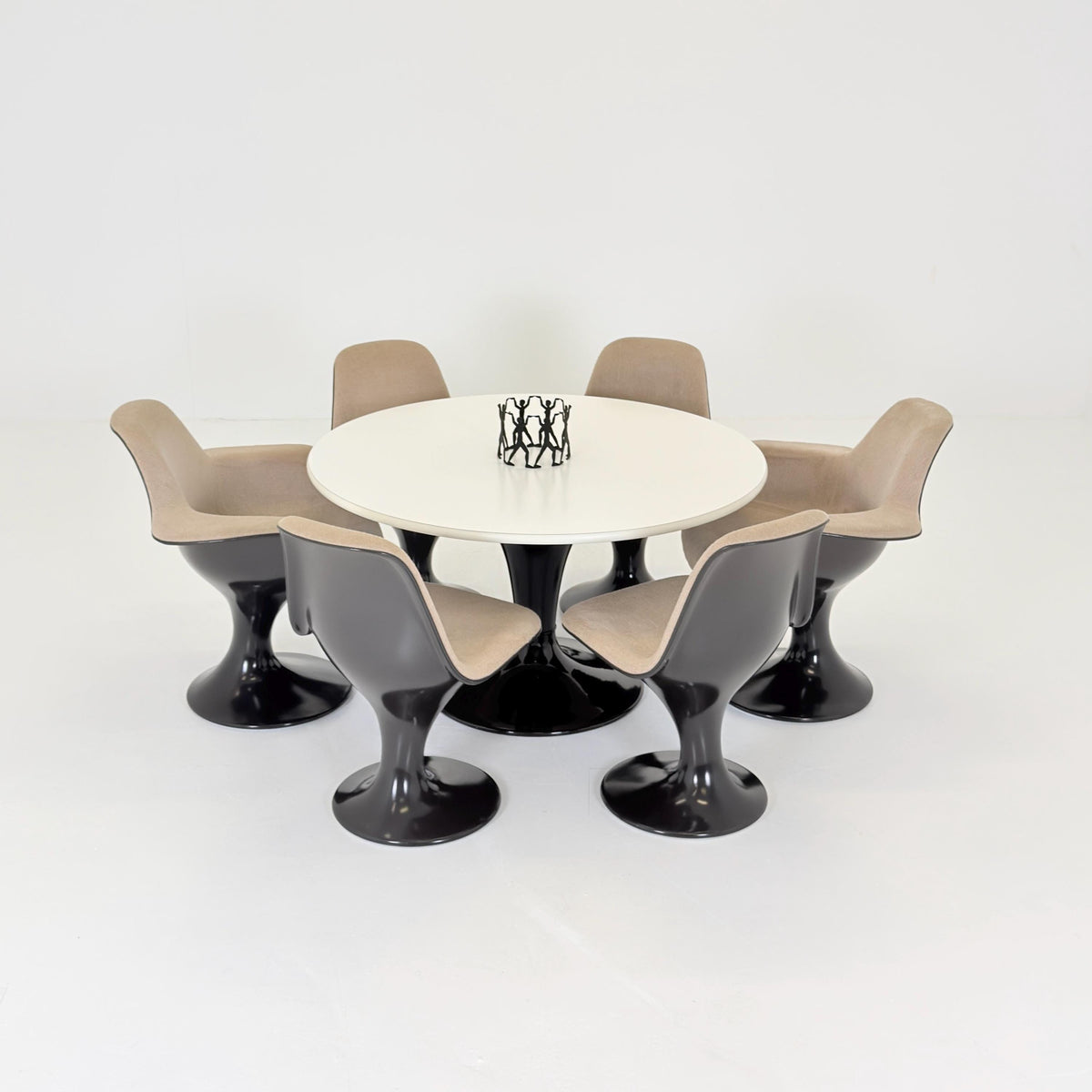 Rare Orbit Dining Set by Farner & Grunder for Herman Miller, 6 Fiberglass Chairs and Round Tulip Table 1970s Germany