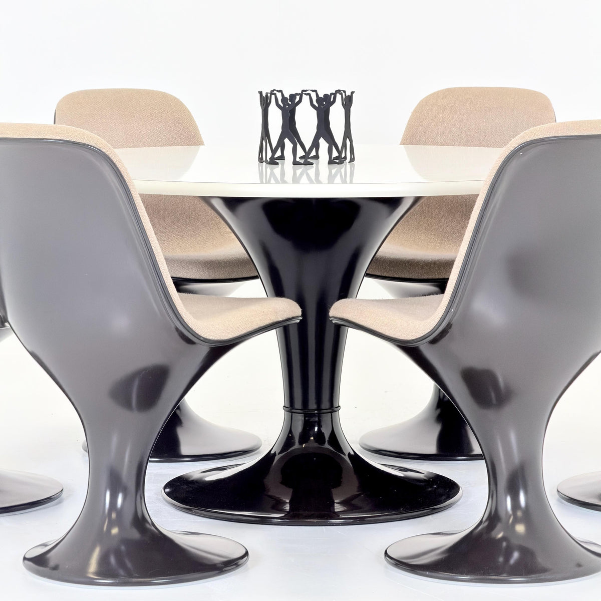 Rare Orbit Dining Set by Farner & Grunder for Herman Miller, 6 Fiberglass Chairs and Round Tulip Table 1970s Germany